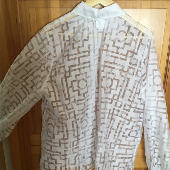 Gorgeous new plus size one of a kind blouse - Picture 7 of 7